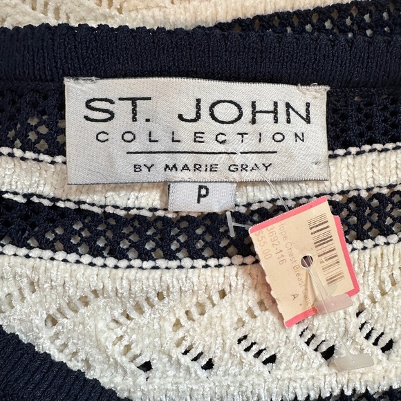 VTG St John Open Knit Sweater Top White Blue Crochet Women's Sz P - Picture 13 of 16